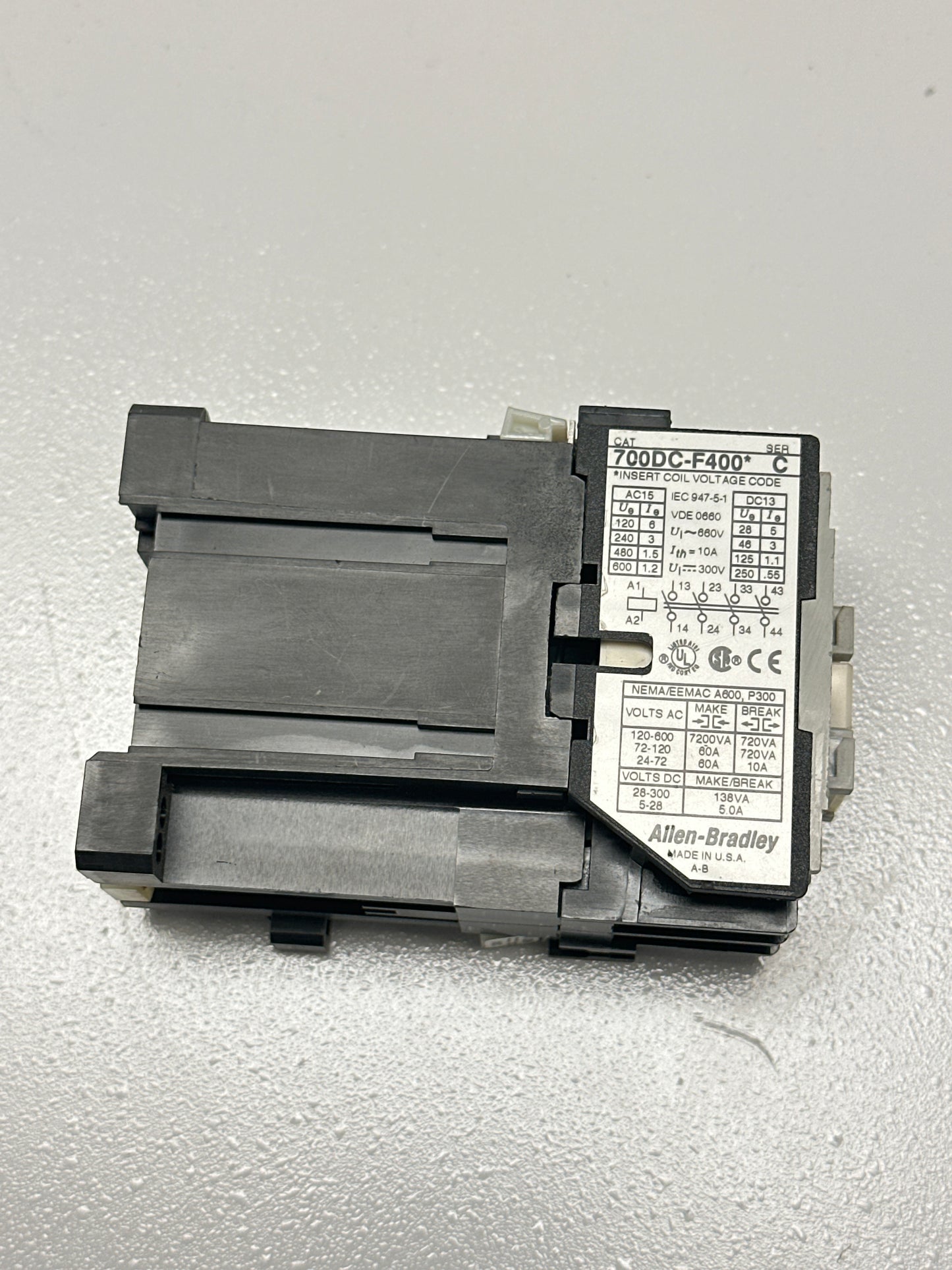 Allen-Bradley 700DC-F400* Control Relay 120V Coil Series C